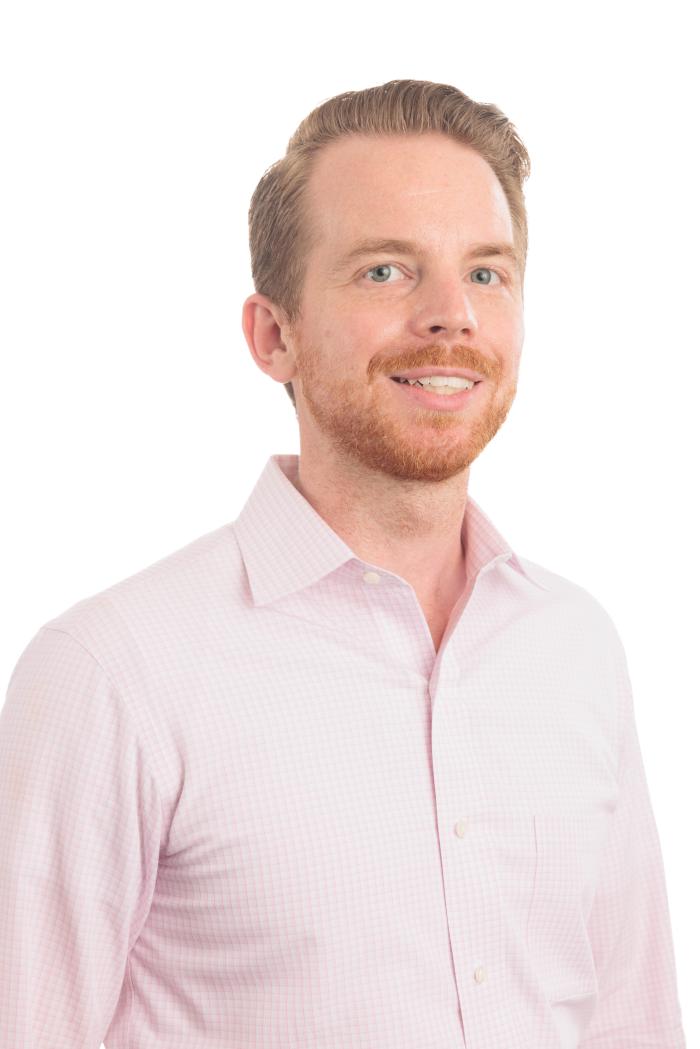 Aaron Bateman Headshot photo