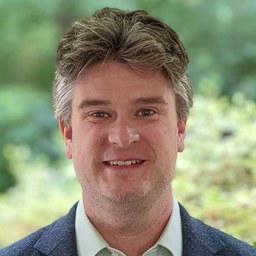 Jonathan Shea headshot